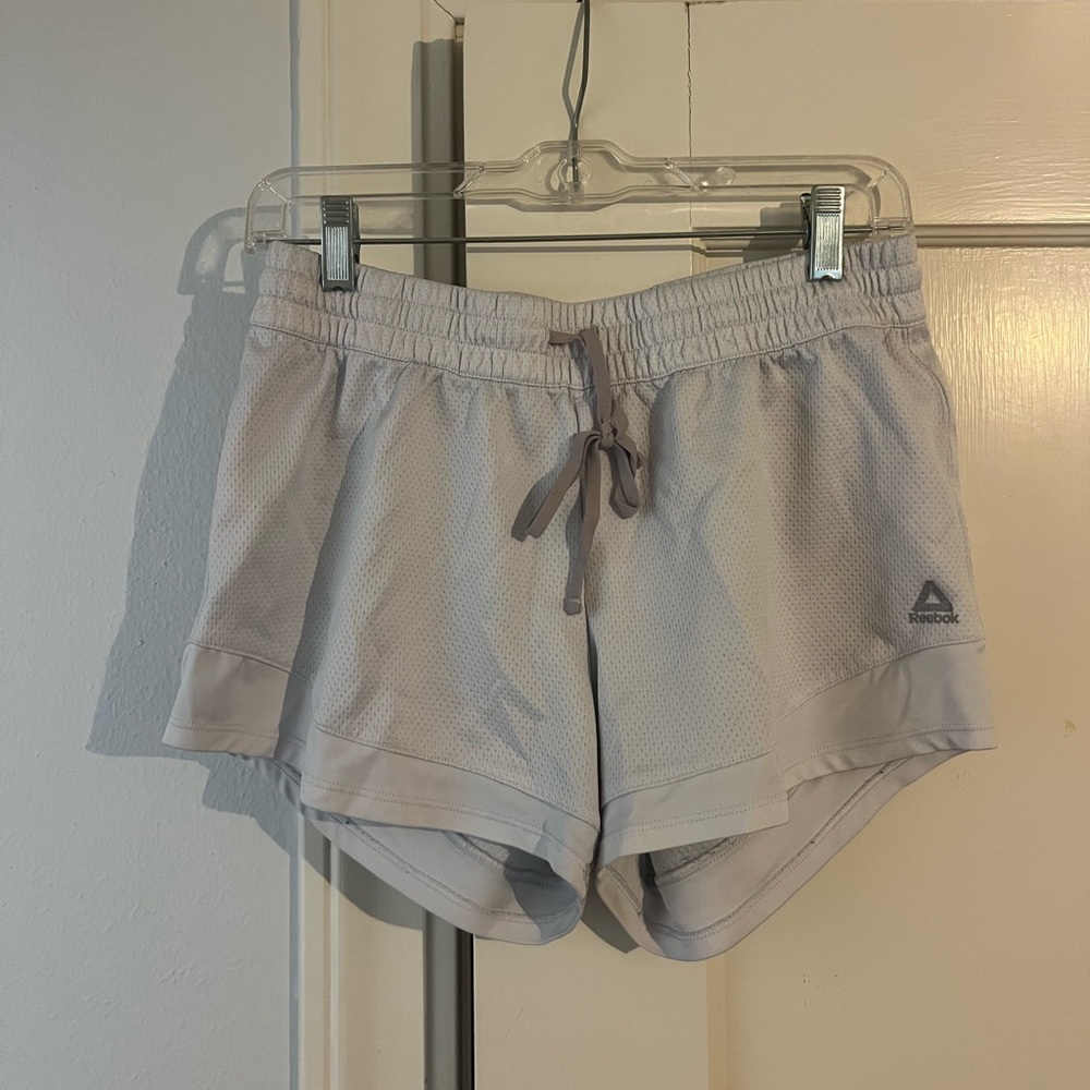 Reebok White Athletic Shorts Size Small